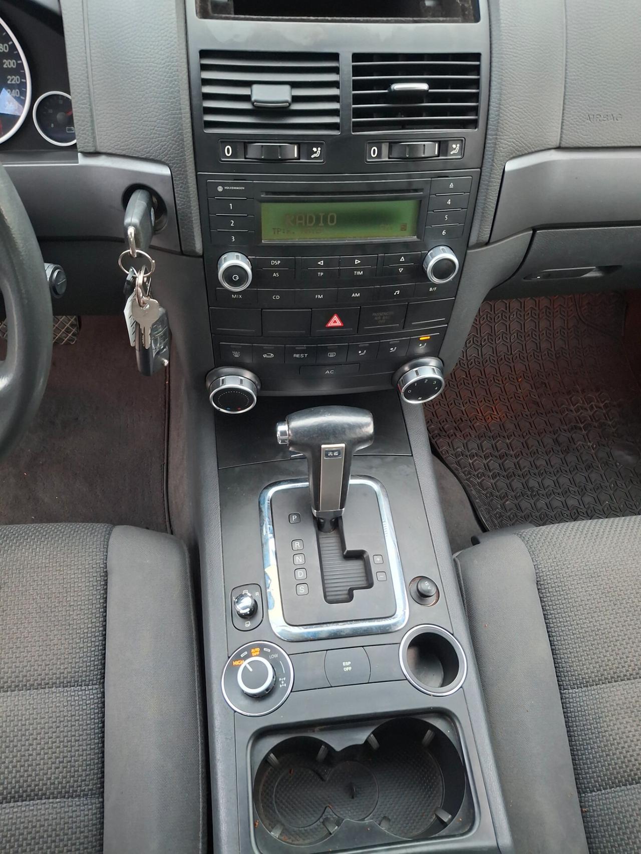 Volkswagen Touareg 2.5 R5 TDI Exclusive-AUTOMATICO-