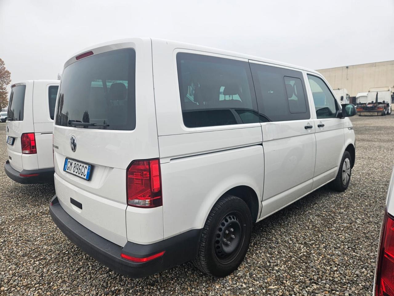 Volkswagen Caravelle 2.0 TDI 9P con IVA esposta