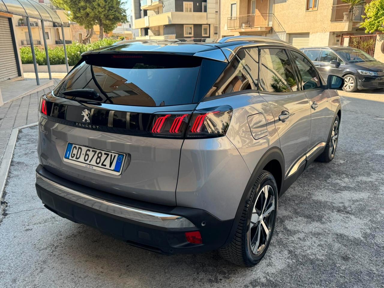 PEUGEOT 3008 1.5 HDI 130 CV. BI-COLORE ALLURE FULL