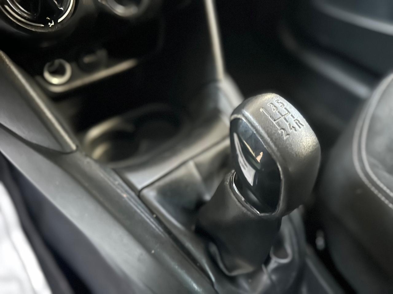 Peugeot 208 /2019/kmcertifcati/ neopatenti