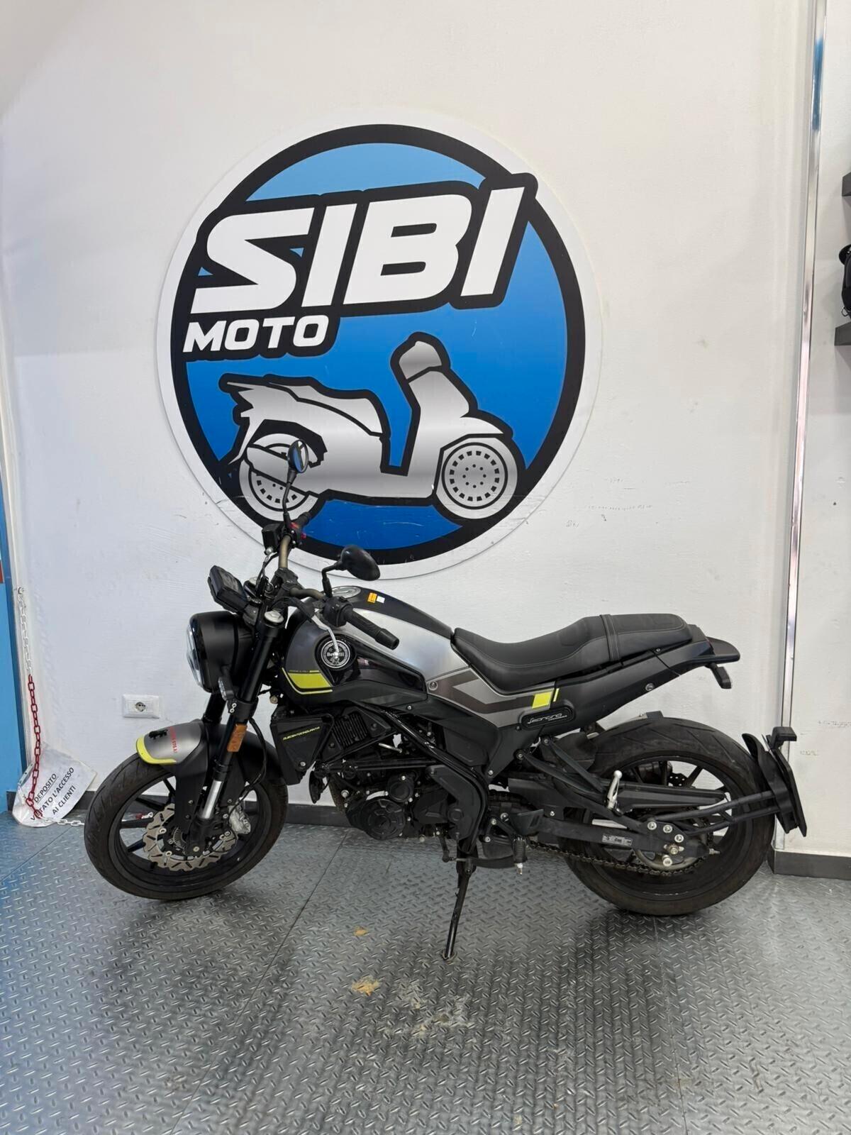 Benelli Leoncino 250