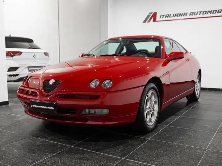Alfa Romeo GTV 2.0i 16V Twin Spark cat L- MY 99