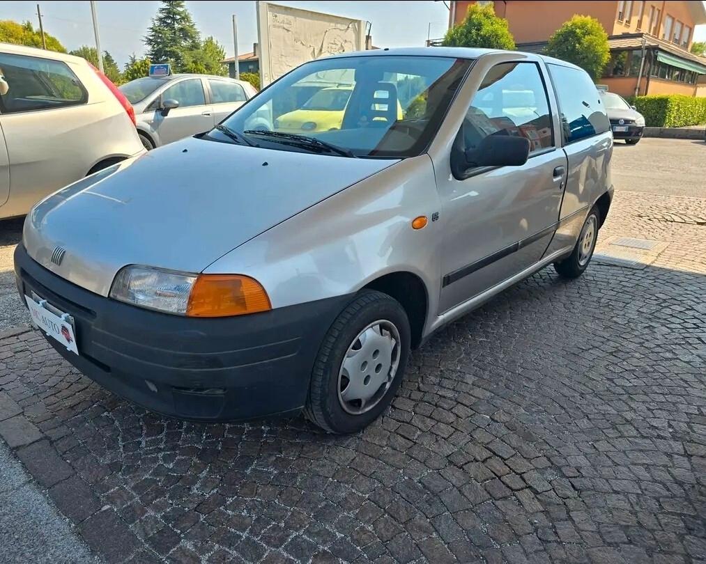 Fiat Punto 55 cat 3 porte S con 104.000km Neopatentati ok