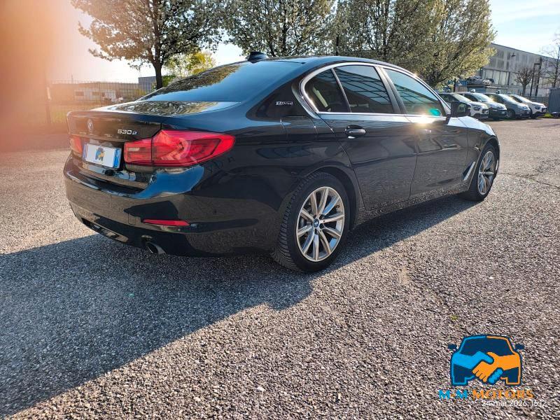 BMW 530 e Business auto