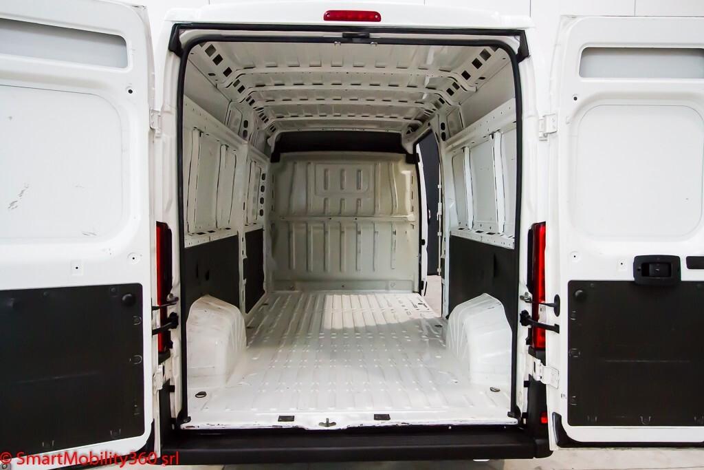 Peugeot Boxer 333 L3H2 2.2 BlueHDi 140cv S&S - Leggi descrizione!