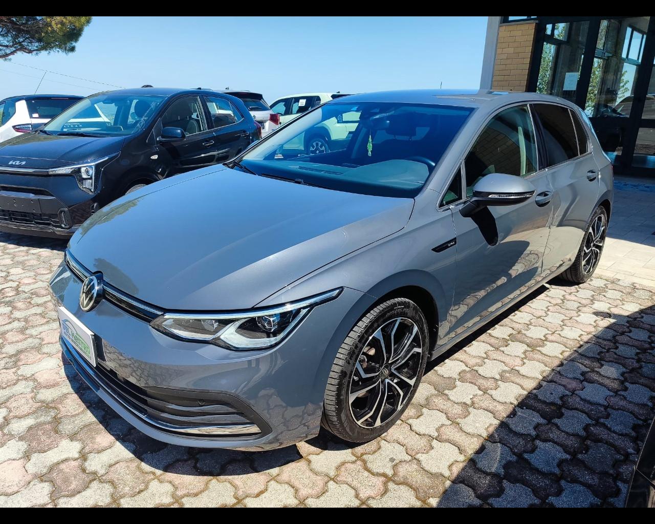 VOLKSWAGEN Golf 2.0 TDI 150 CV DSG 1st Edition Style