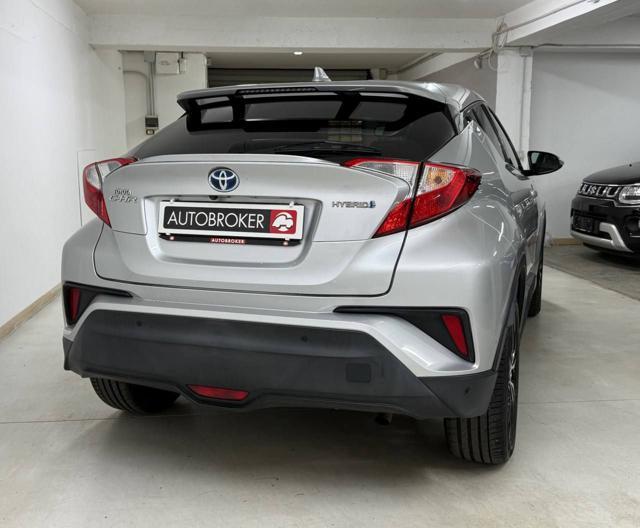 TOYOTA C-HR 1.8 Hybrid E-CVT Lounge