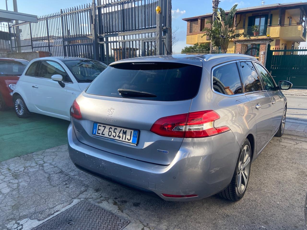 Peugeot 308 BlueHDi 120 S&S SW GT Line (88kw)