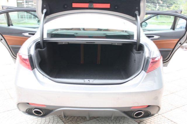 ALFA ROMEO Giulia 2.2 Turbodiesel 210 CV AT8 AWD Q4 Veloce