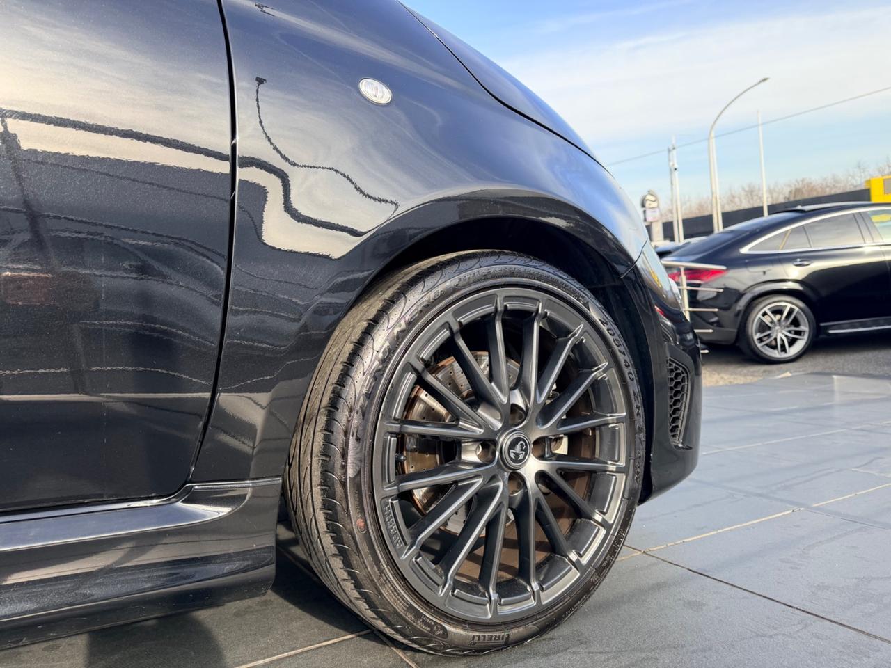 Abarth 595 1.4 Turbo T-Jet 165 CV black edition