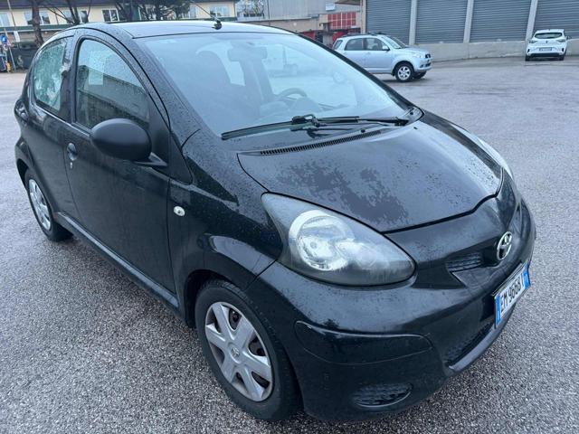 TOYOTA Aygo 1.0 12V VVT-i 5p Deep Ocean Connect Bellissima