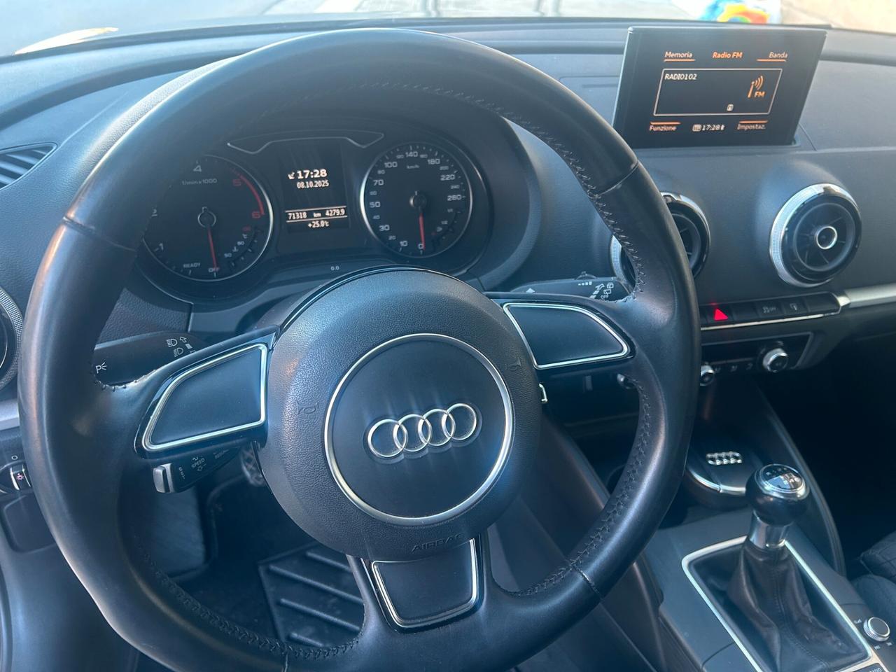 Audi A3 Cabrio 1.6 TDI clean diesel Ambiente