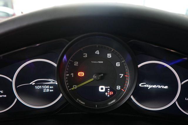 PORSCHE Cayenne Coupé 3.0 V6 E-Hybrid