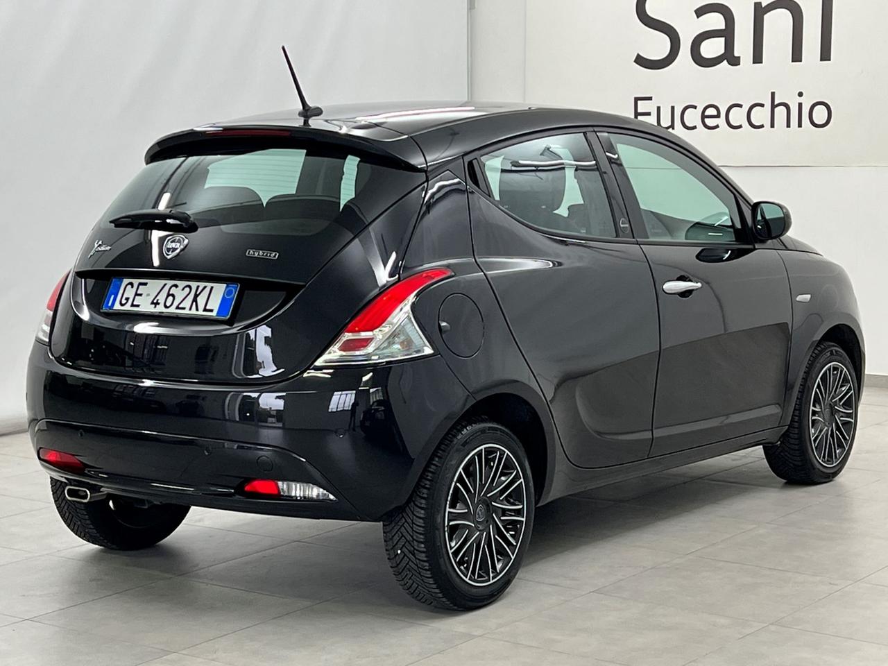 LANCIA Ypsilon III 2015 Ypsilon 1.0 firefly hybrid Gold s&s 70cv