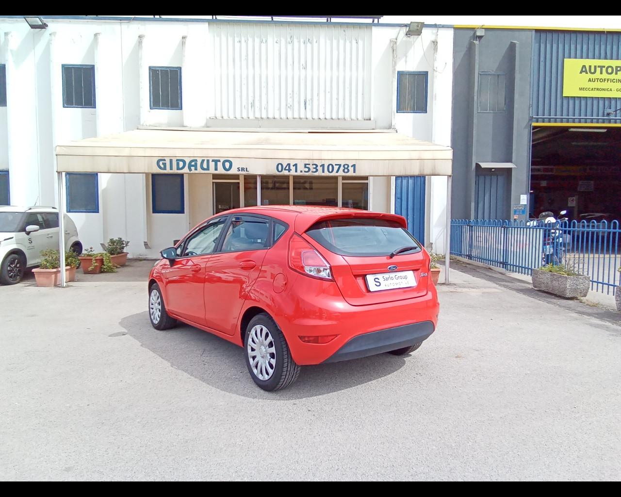 FORD Fiesta 6ª serie - Fiesta 1.4 5p. Bz.- GPL Titanium