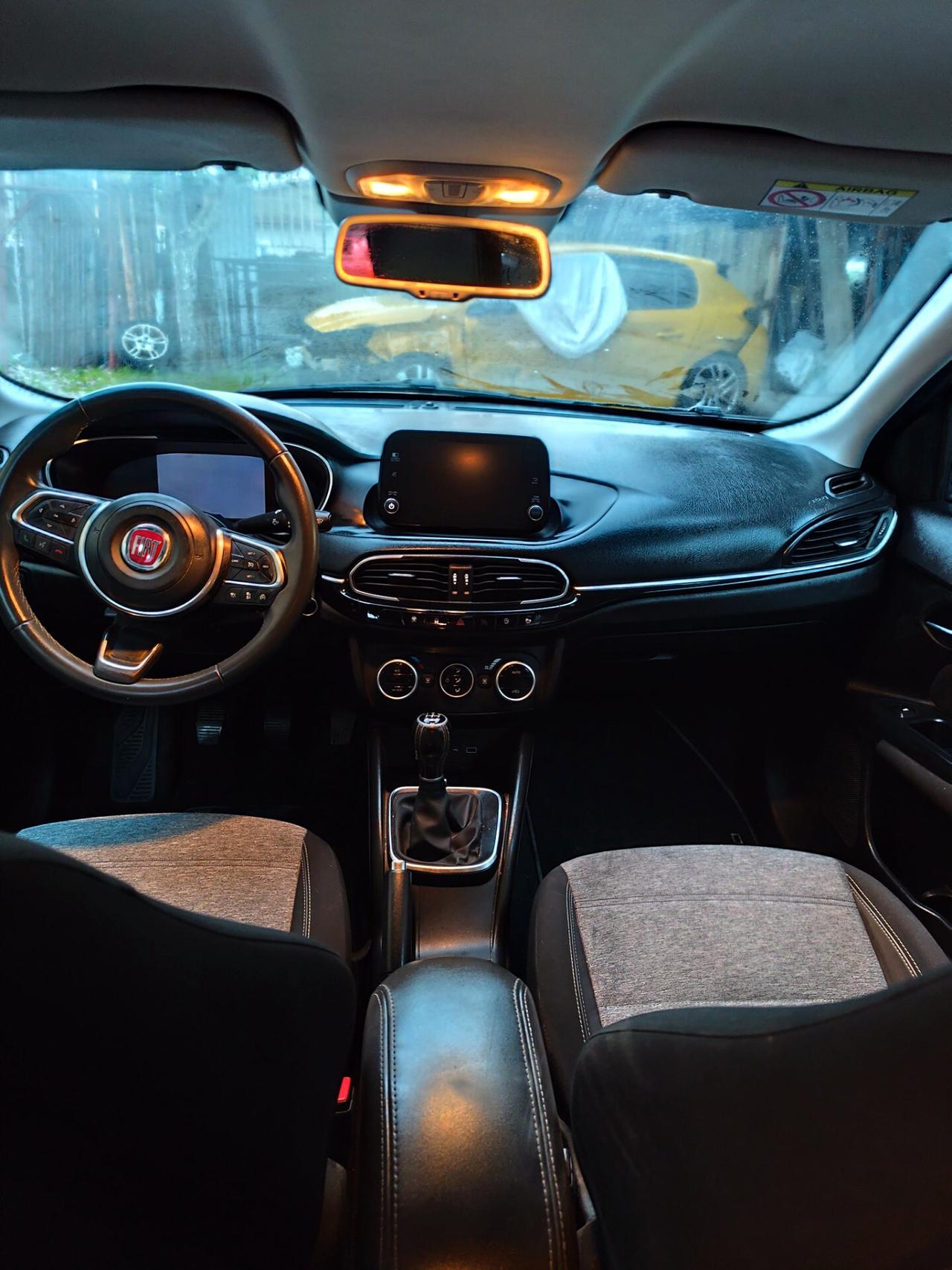 Fiat Tipo 1.3 Mjt S&S 5 porte City Cross