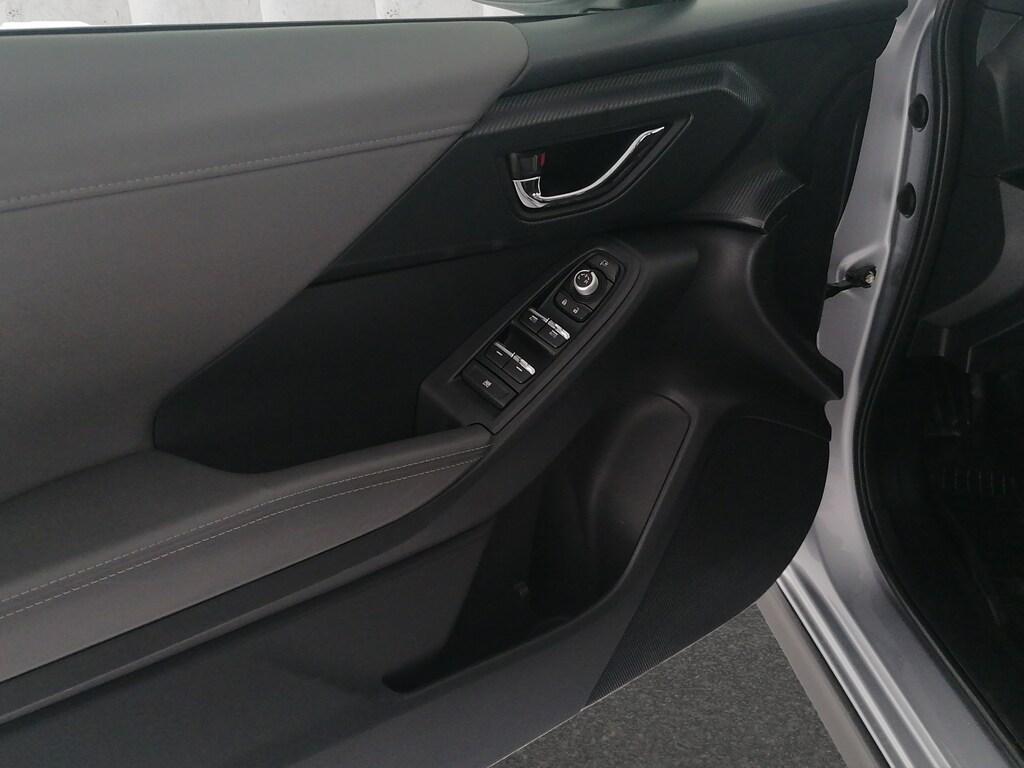 Subaru Crosstrek 2.0 i e-BOXER Premium CVT Lineartronic