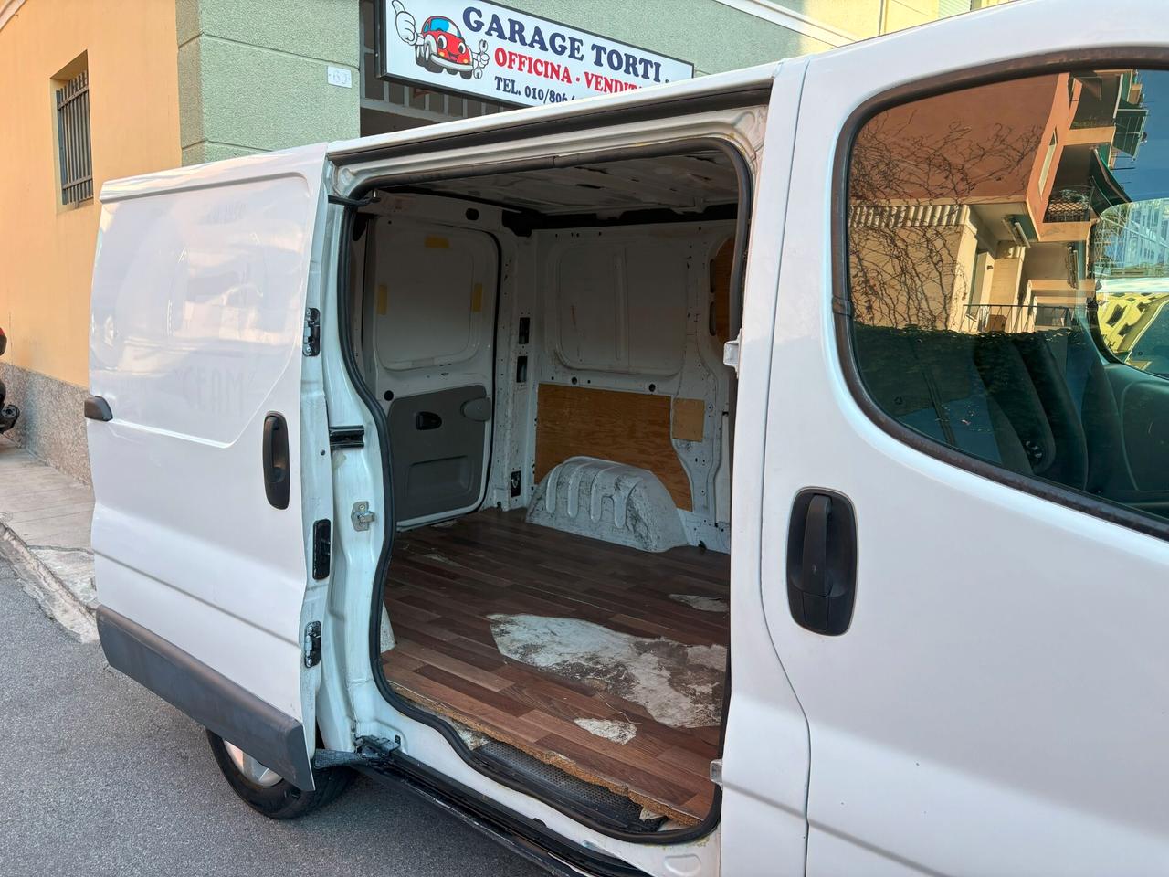 Renault Trafic T27 2.0 dCi/115 PC-TN Furgone DPF