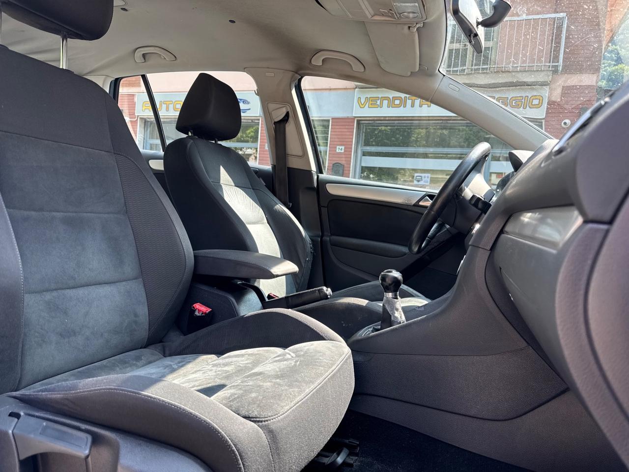 Volkswagen Golf 5p. Highline OK NEOPATENTATI CON CATENA DI DISTRIBUZIONE E GOMMATA NUOVA