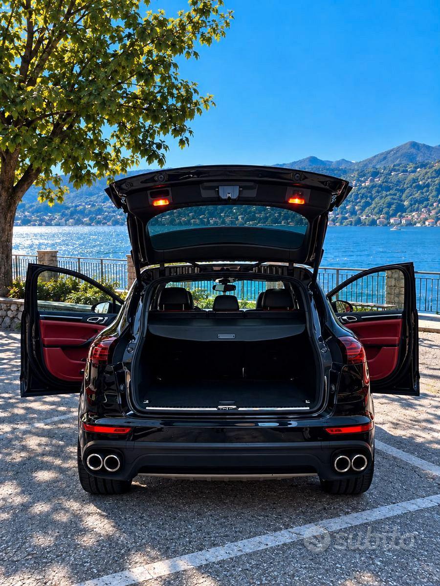 PORSCHE CAYENNE 3.0 DIESEL PLATINUM EDITION - 250