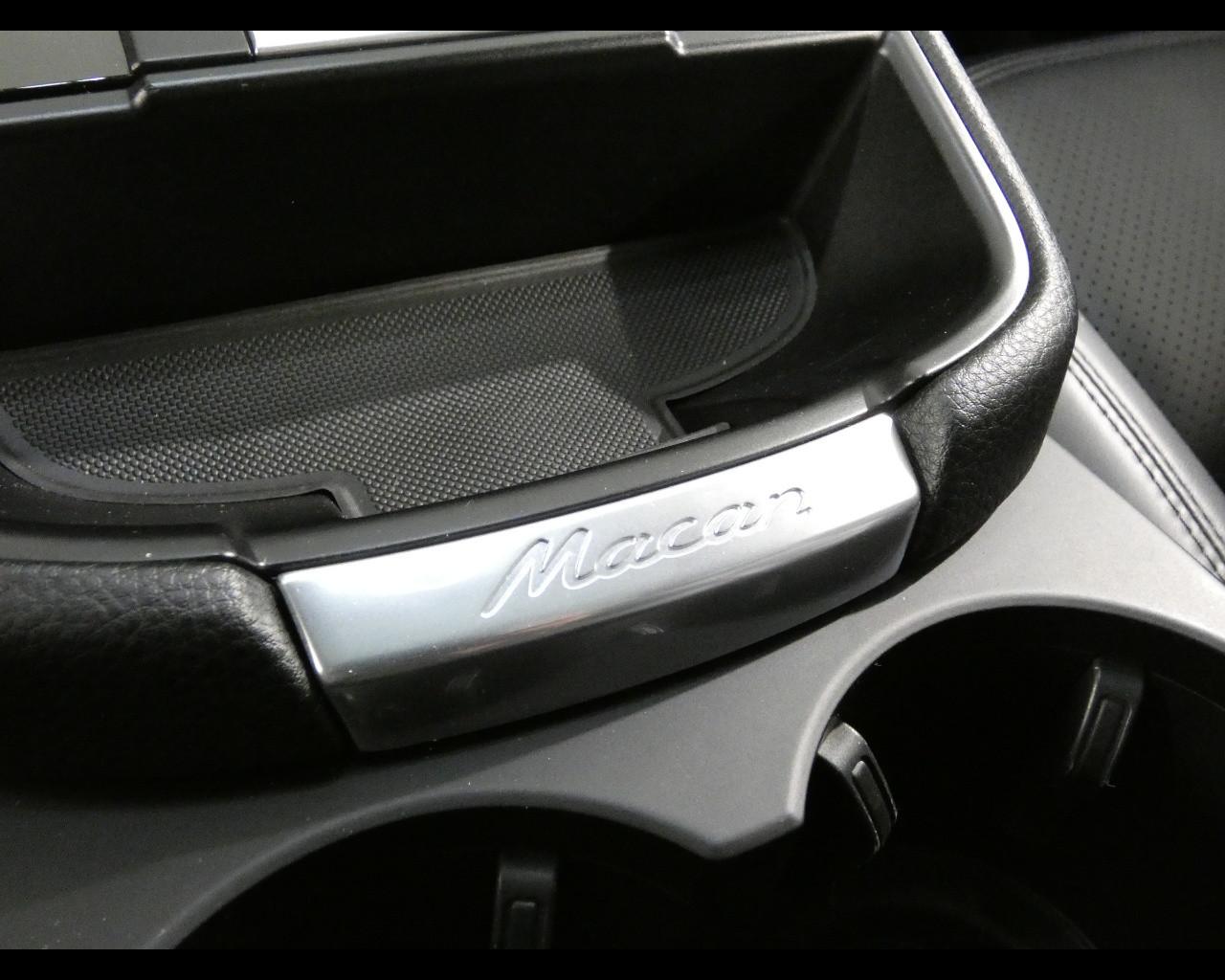 PORSCHE Macan - 2.0