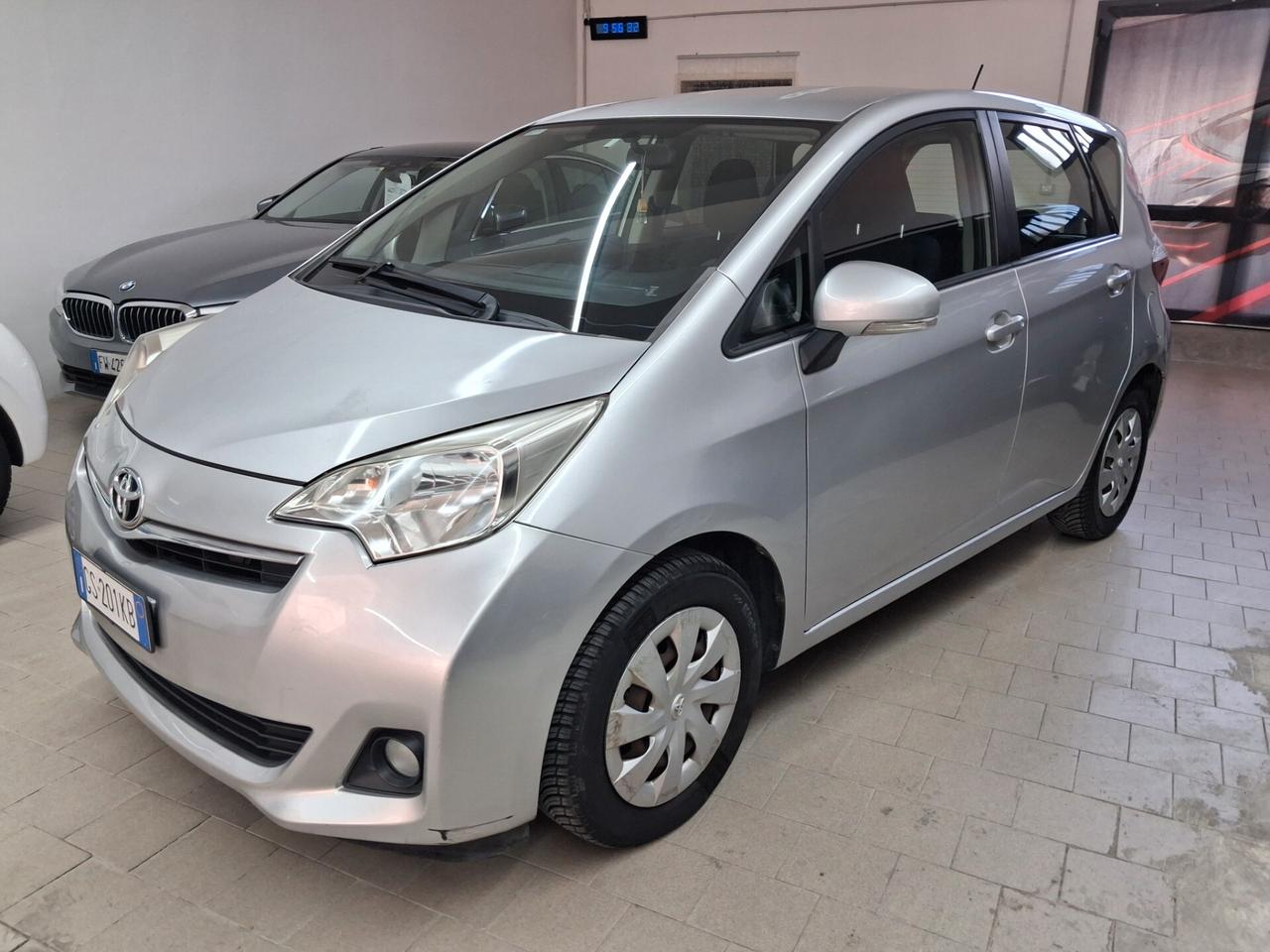 Toyota Verso-S 1.3 CVT Active