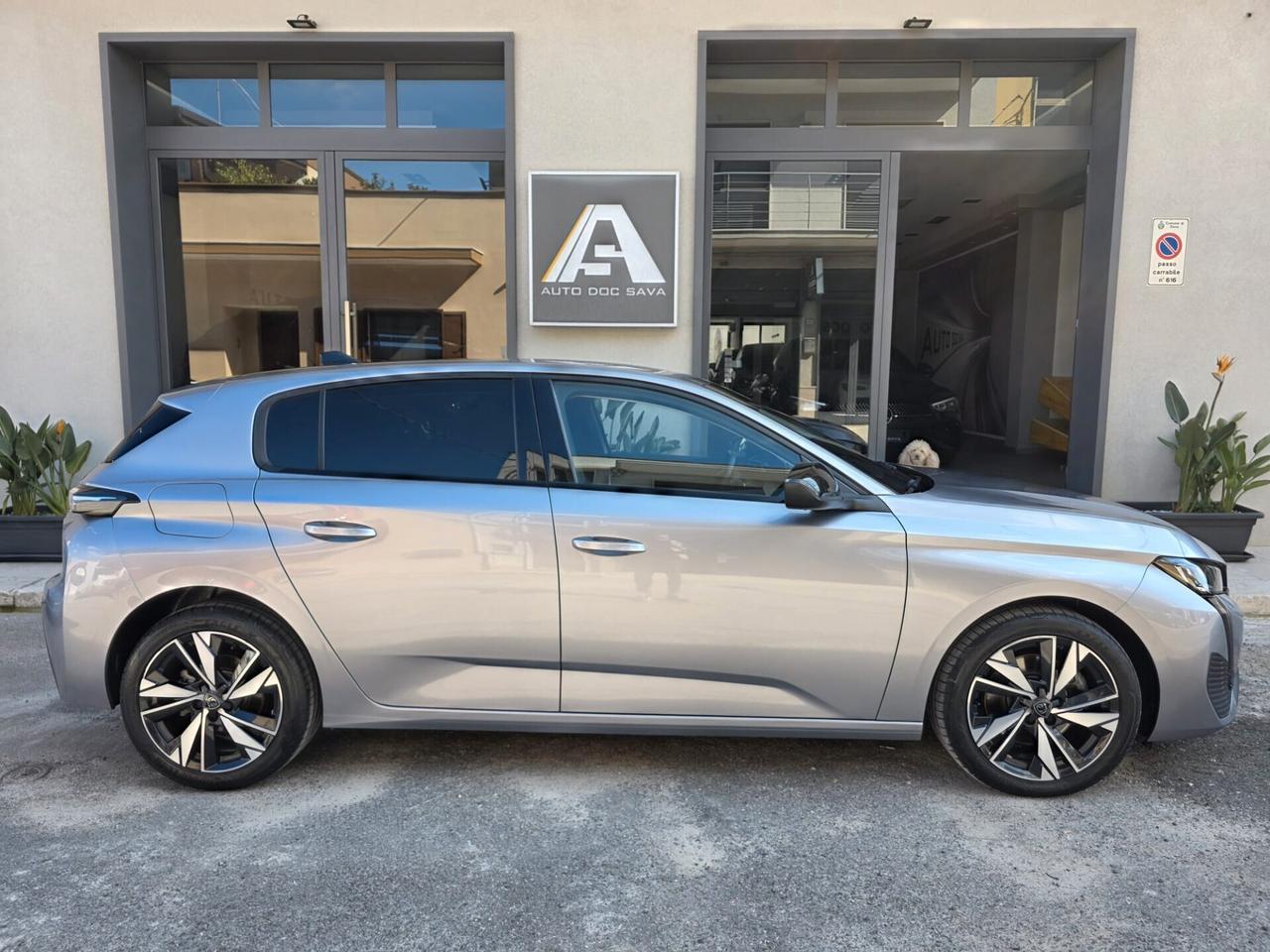 Peugeot 308 BlueHDi 130 EAT8 Allure+Lici Led+Cerchi 18+Retrocamera...