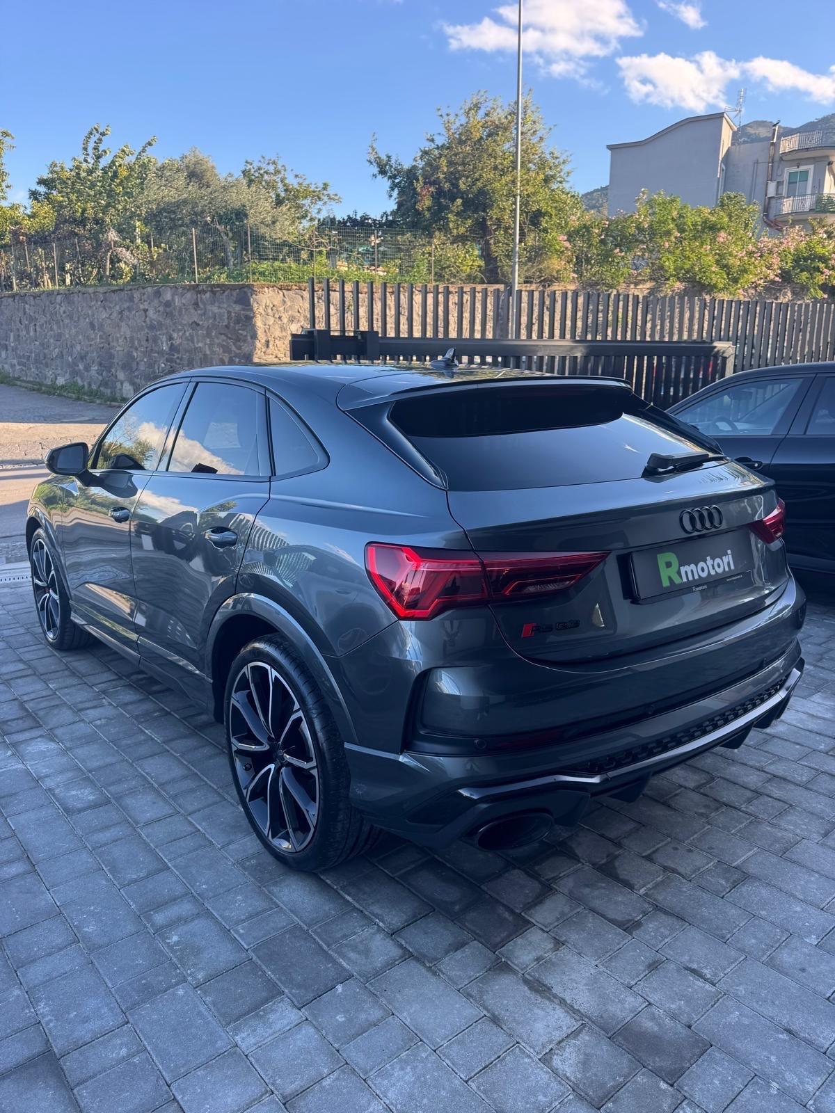 Audi RS Q3