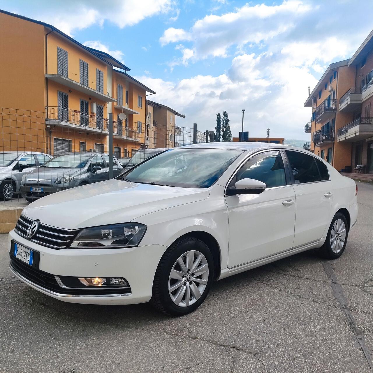 Volkswagen Passat 1.6 TDI Comfortline BlueM. Tech.