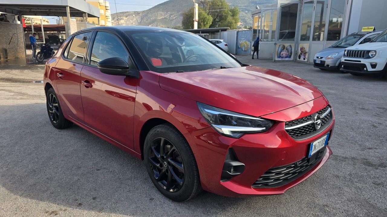 Opel Corsa 1.2 100 CV Design & Tech