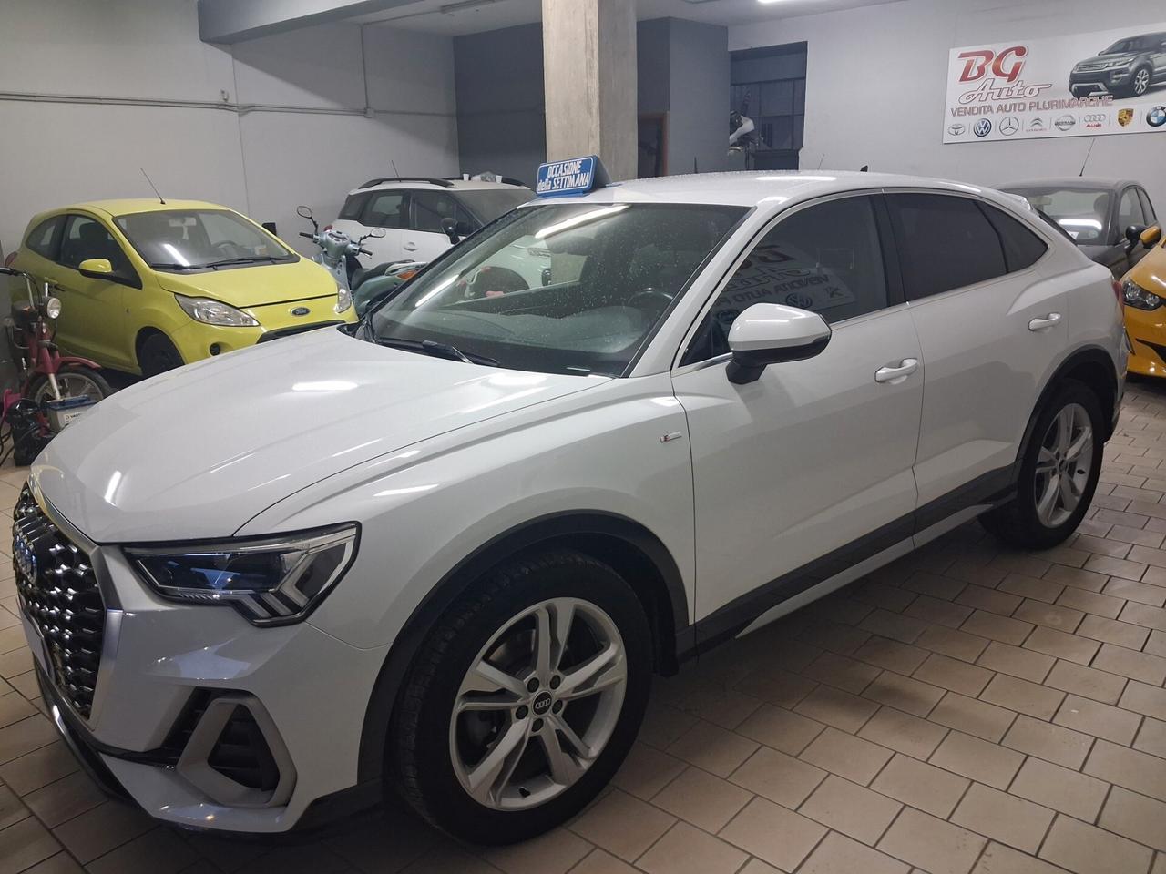 Audi Q3 SPB 35 TDI S tronic line Sportback 2021