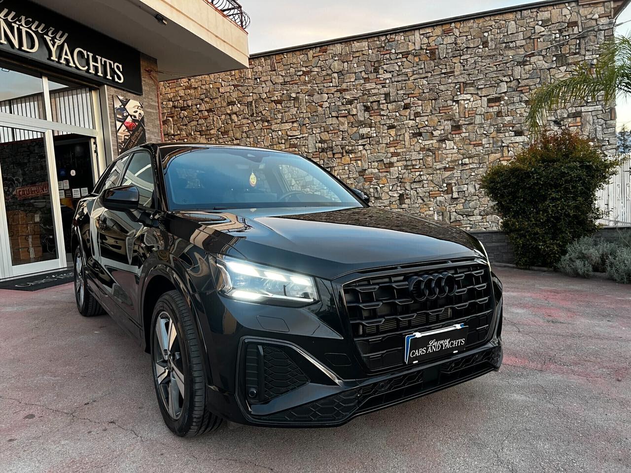 Audi Q2 30 TDI S Tronic 2XS Line -2024-TOTAL BLACK