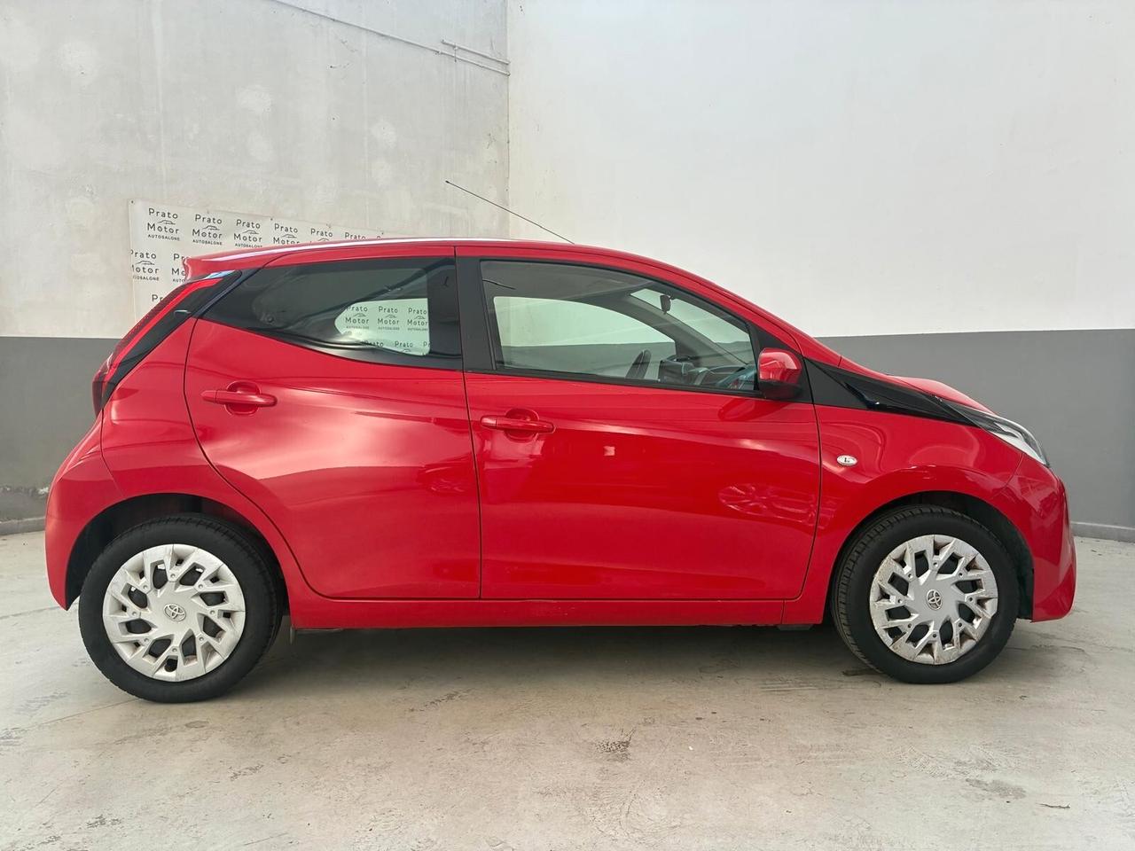 Toyota Aygo 1.0 VVT-i 72 CV 5 porte x-cool