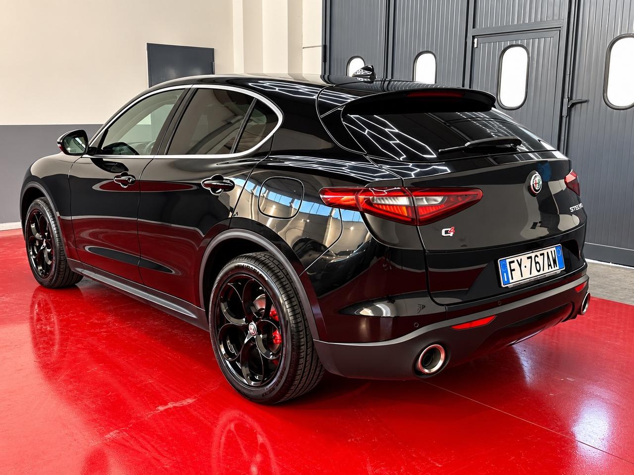 Alfa Romeo Stelvio 2.2 Turbodiesel 210 AT8 Q4 super