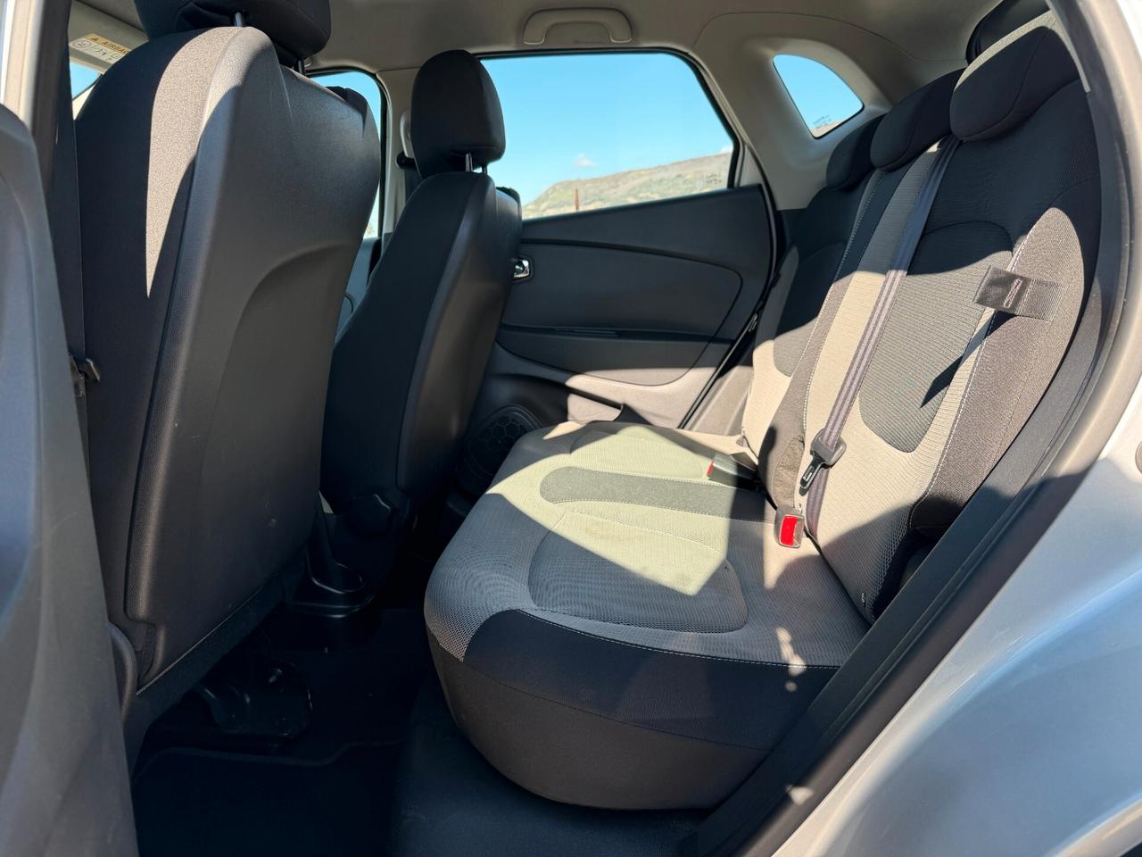 RENAULT CAPTUR 2017 900 BENZINA 90 CV *67.000 KM