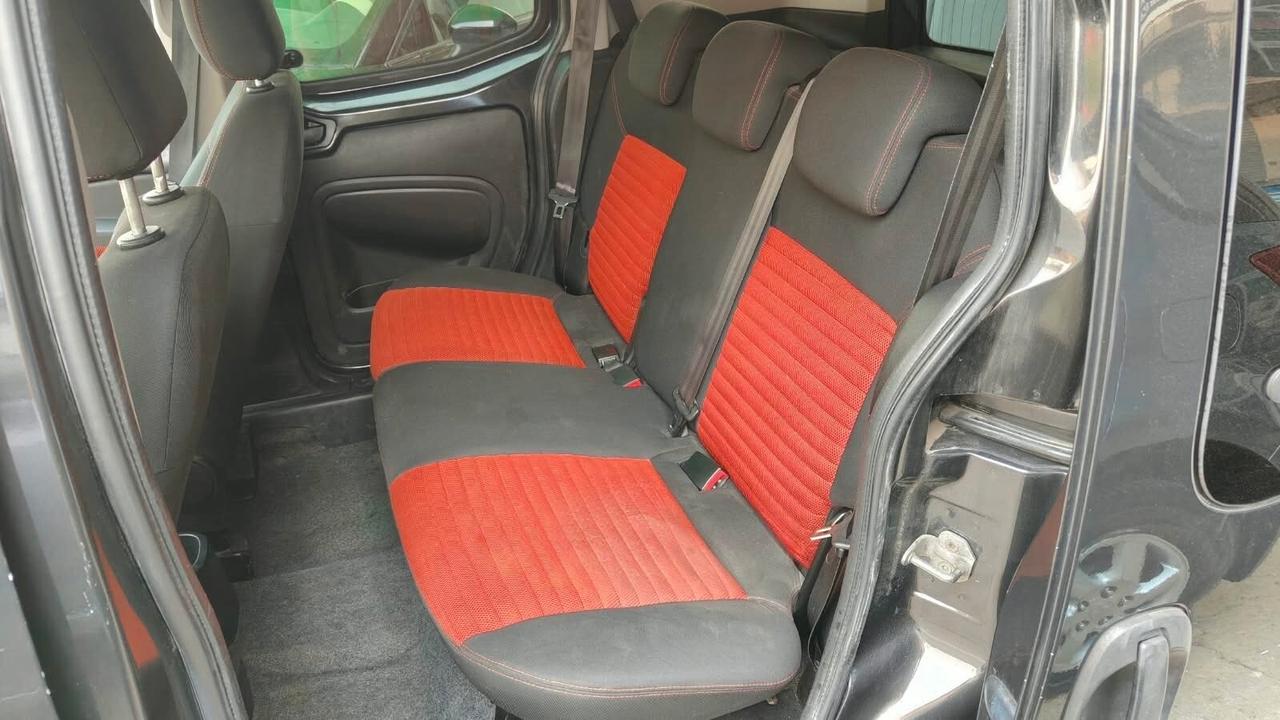 Fiat Qubo 1.3 MJT 95 CV Trekking