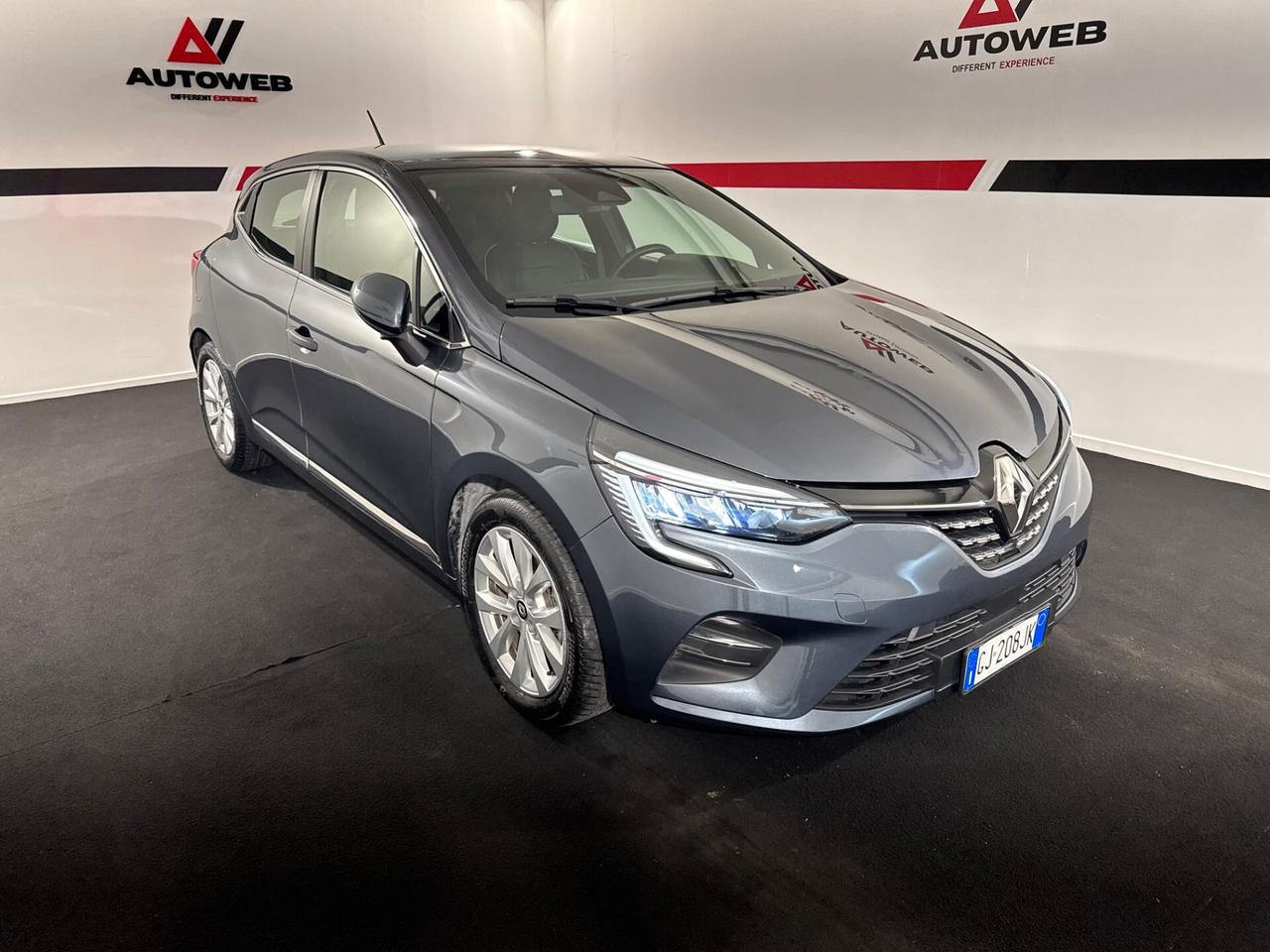 Renault Clio Full Hybrid E-Tech 140 CV 5 porte Intens