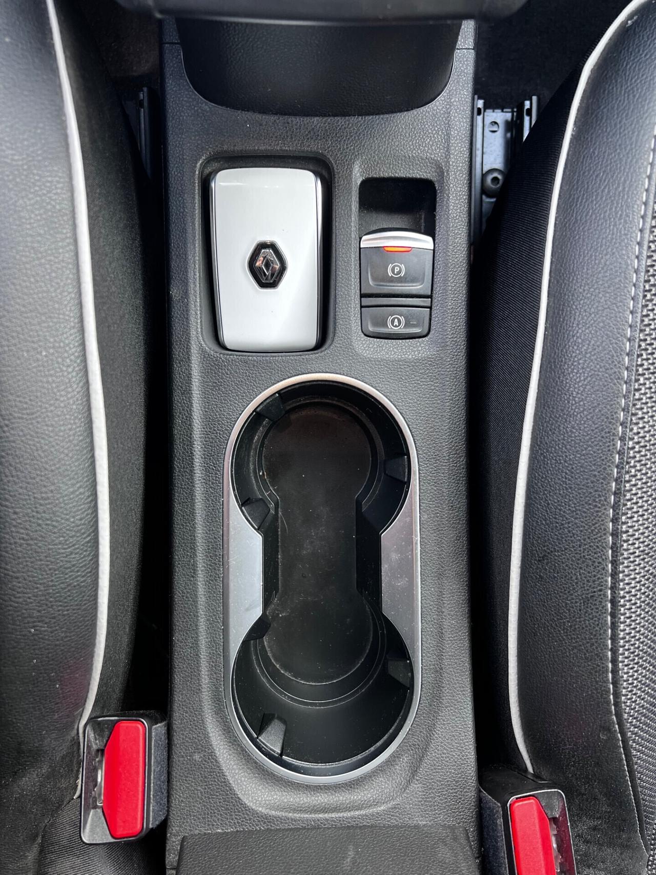 Renault Captur TCe 100 CV GPL FAP Intens