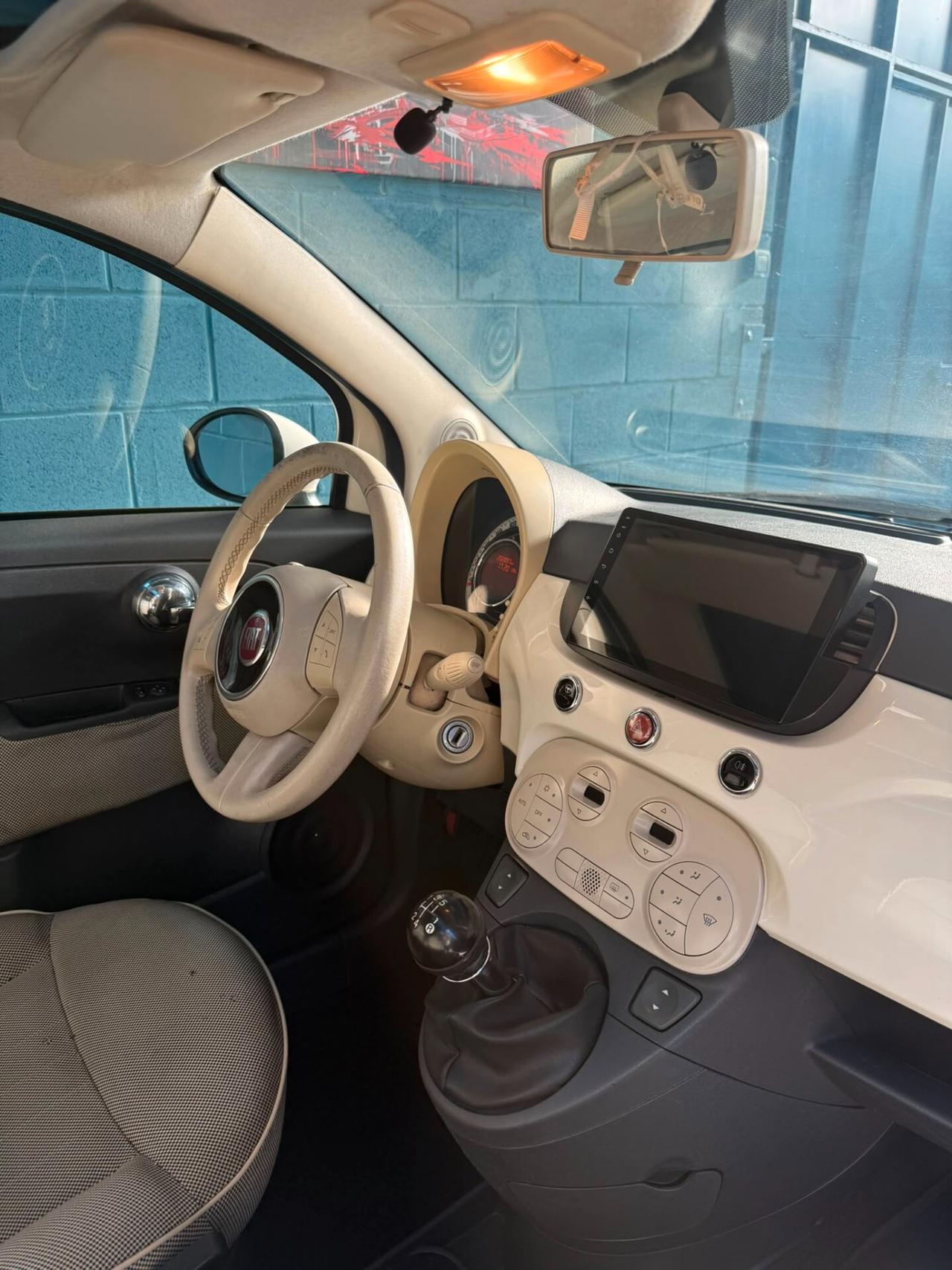 AGOSTO APERTI! 500 1.2CC 69CV TETTO SCHERMO MULTIMEDIALE