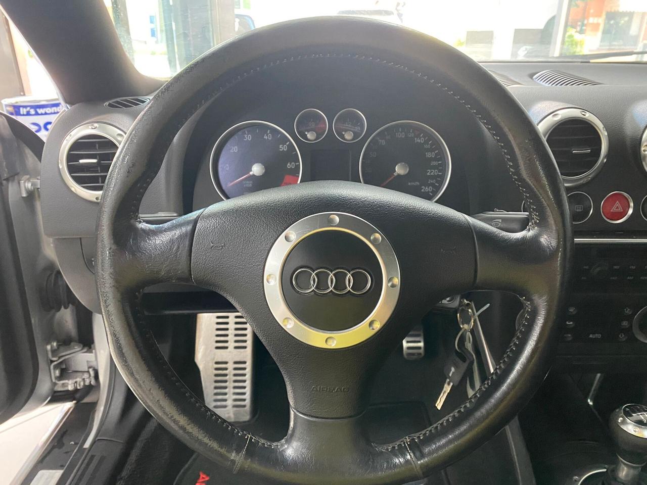 Audi TT Coupé 1.8 T 20V 179 CV cat