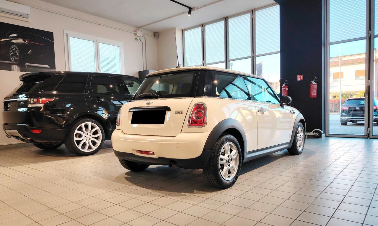 Mini 1.6 16V One OK NEOPATENTATI