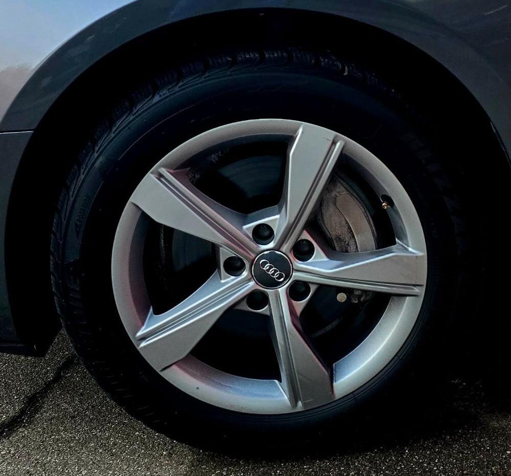 Audi A4 Avant 40 TDI S tronic line edition