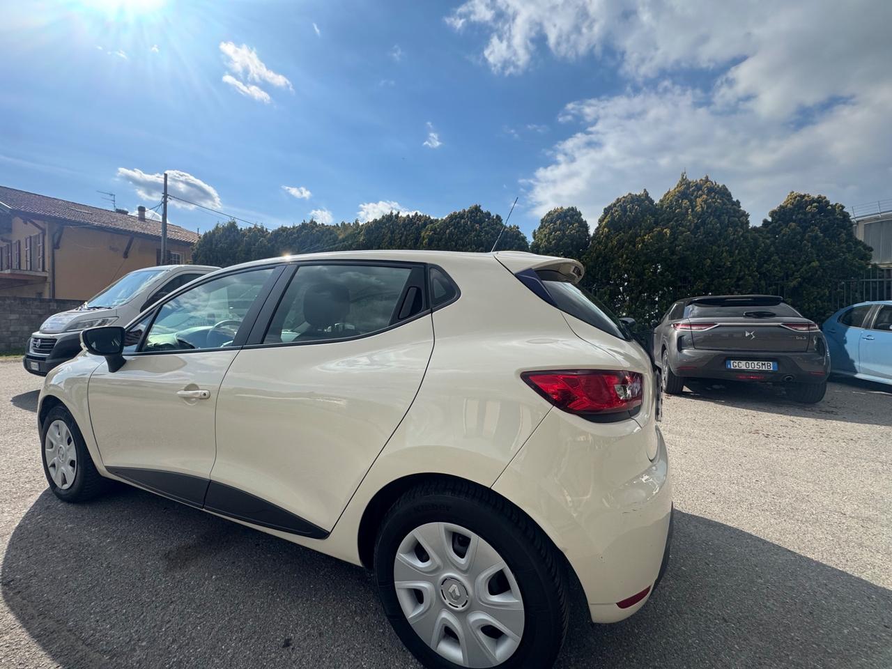 Renault Clio dCi 8V 75CV Start&Stop 5 porte Energy Life