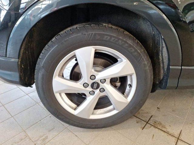 AUDI Q3 35 TDI quattro S tronic Business Advanced