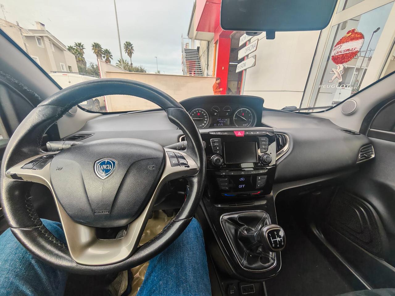 Lancia Ypsilon 1.3 MJT 16V 95 CV 5 porte S&S Gold