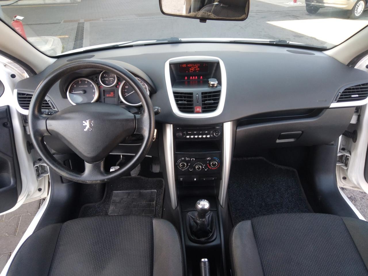 Peugeot 207 1.4 8V 75CV 3p. Energie ECO GPL x neopatentati