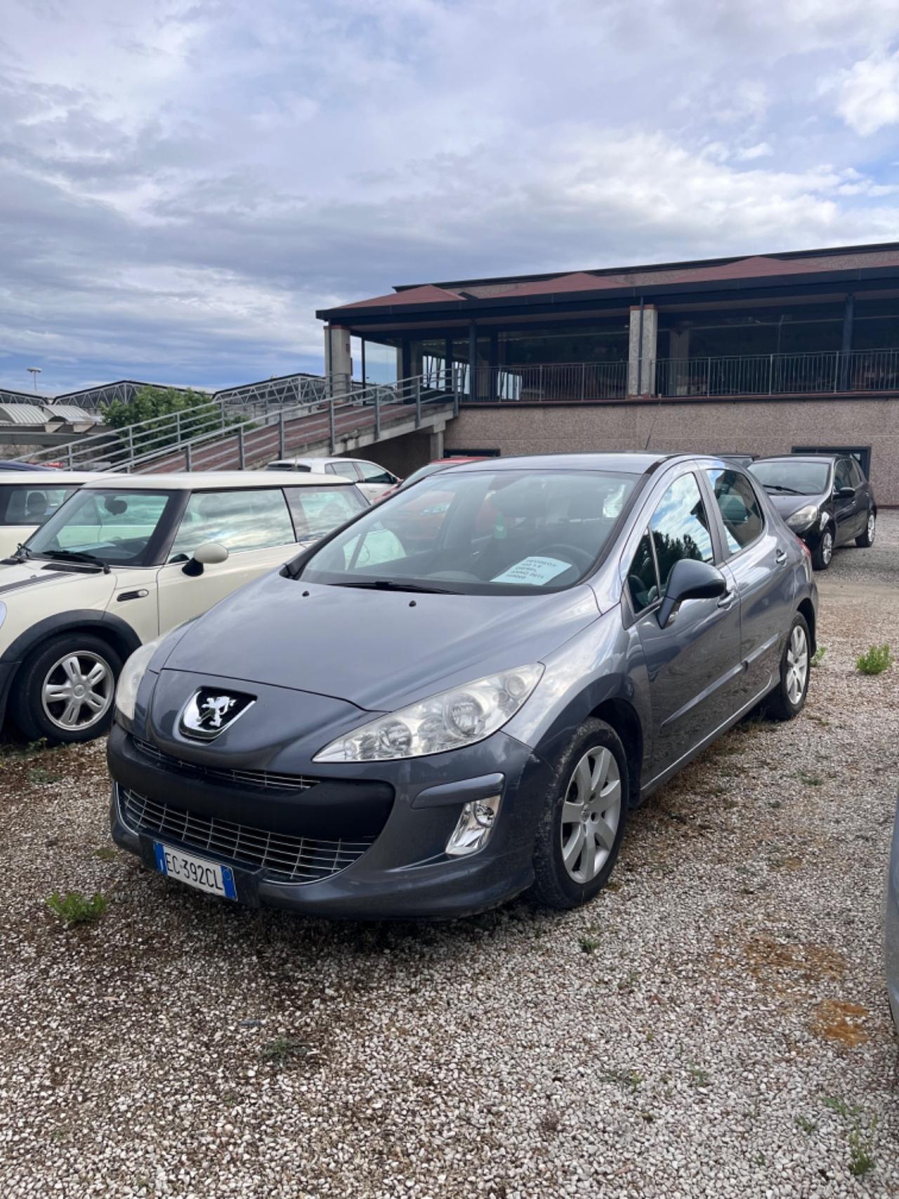 Peugeot 308 1.6 HDi 90CV 2010 SI NEOPATENTATI