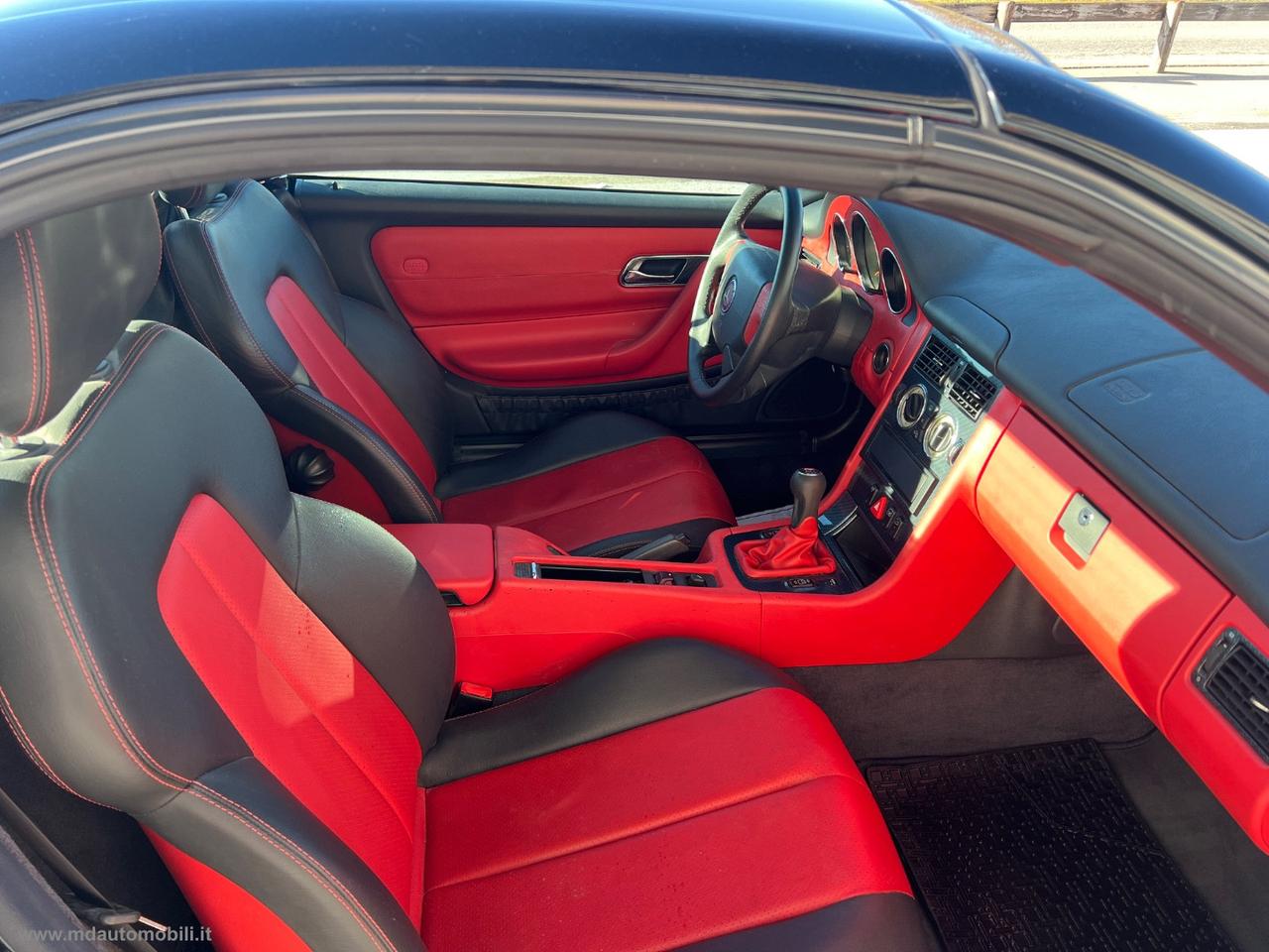 MERCEDES-BENZ SLK 200 SOLO KM.9700 UNICOPROPRIETARIO