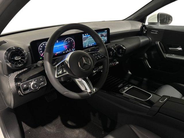 MERCEDES-BENZ A 180 d Automatic Advanced