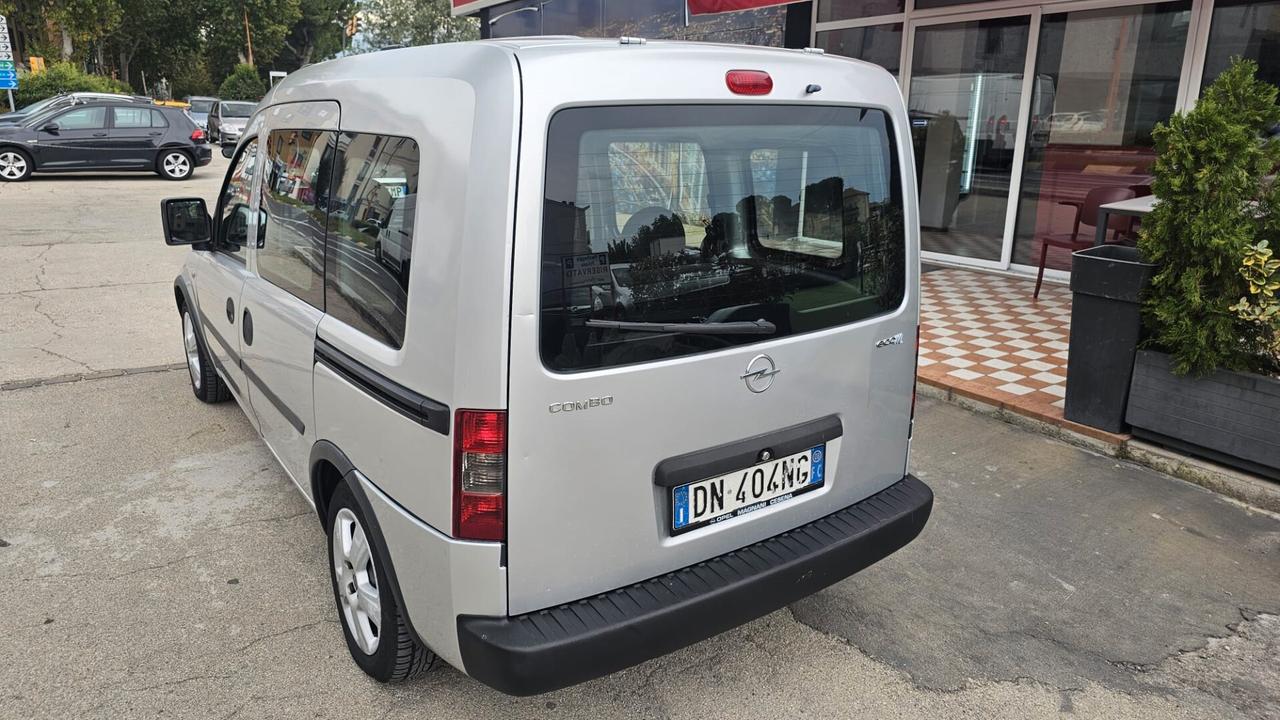 Opel Combo 1.6 CNG Metano 4p. Van Vetrato